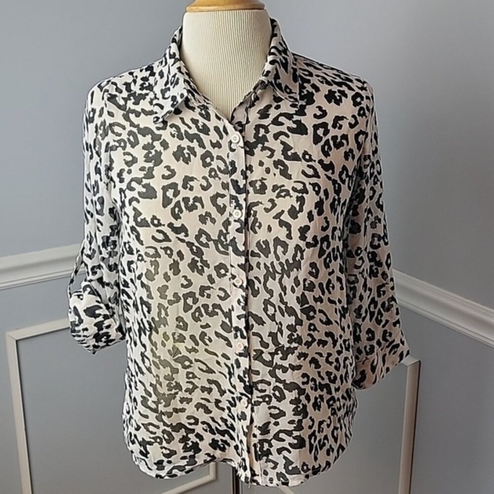 RUE21 Leopard Animal Print Sheer Hi Low Hem Button Down Office Casual Blouse M